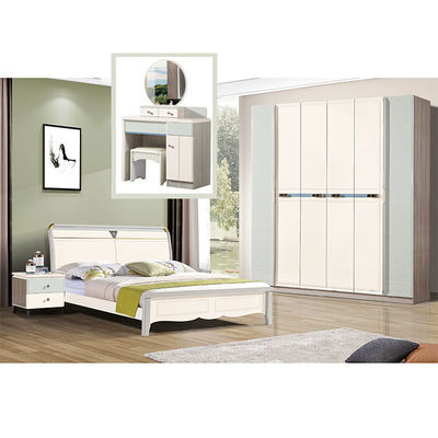Festes hölzernes Bett 1800*2000mm ODM-Soem-Minimalist-König-Bedroom Set Double